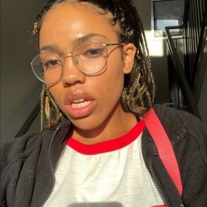 Meet your Posher, Trinity